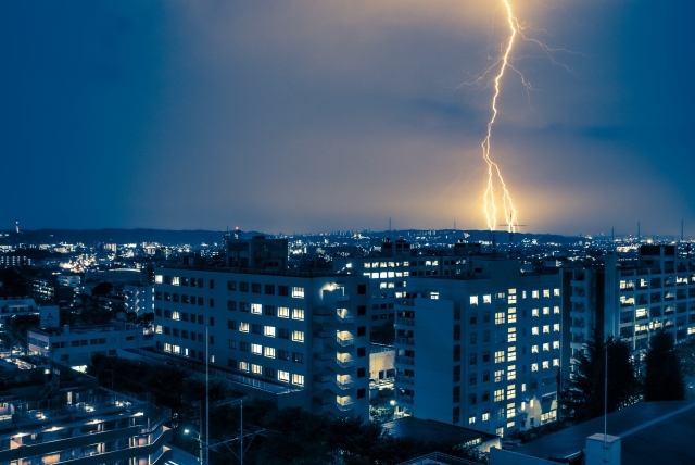 雷発