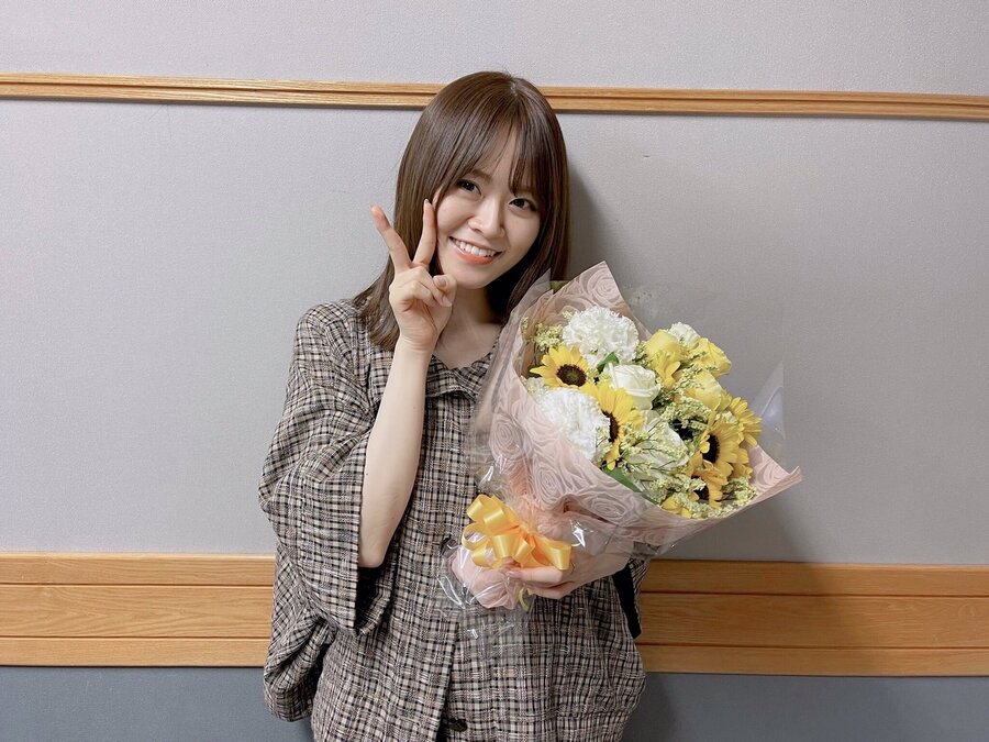 乃木坂46　アザーカット　山崎怜奈 乃木坂46 アザーカット 山崎怜奈 - メルカリ
