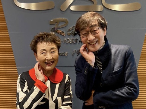 まるで歴史ドラマ！加藤登紀子、代表曲「百万本のバラ」を語る。 | CBC