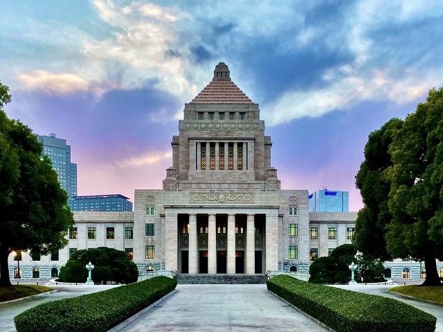 自民・公明が過半数割れ！「政治とカネ」問題が響いた衆院選