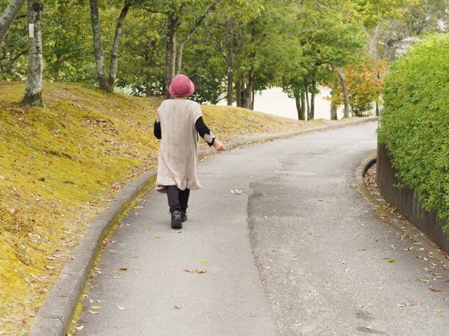 簡単にできる！100歳になっても歩けるように鍛える方法