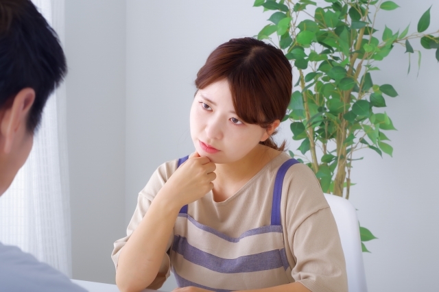 夫への敵視は不可避?「妻のイライラ」が解き明かされた!