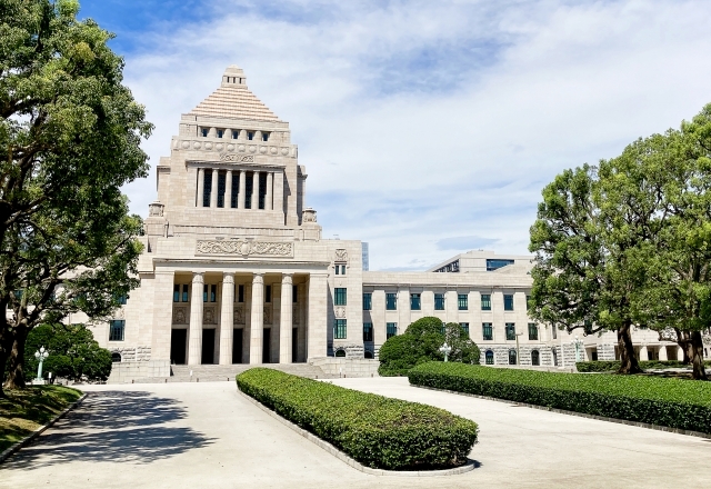 年金改革法案がすんなり合意、その先には大連立の話も?