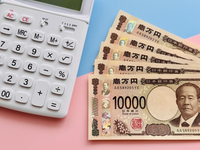突如現れた給付金配布、消費減税とどちらが良い?