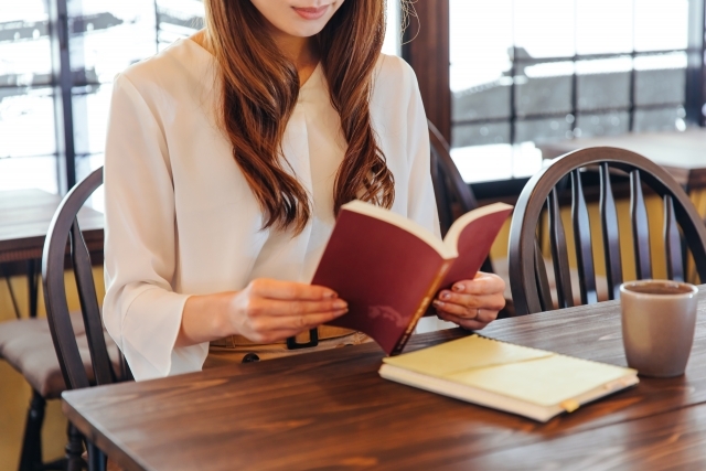 あなたは知ってる?芥川賞・直木賞以外にも本の作品賞が多数