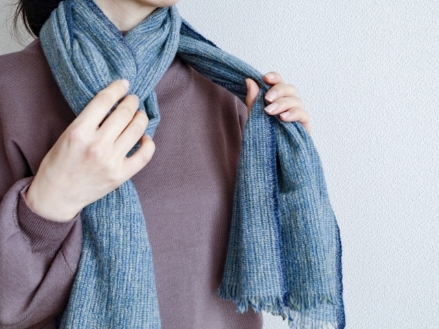 あの「バチバチ」とおさらば！静電気対策できる服の組み合わせ