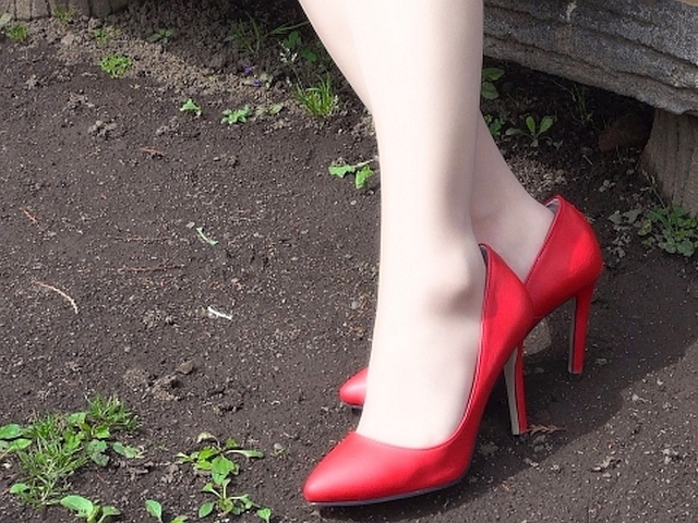 「赤いセリカの女」にときめいた少年たちの想い出