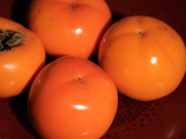 開けてはいけない！「会津みしらず柿」ダンボール開封厳禁の理由