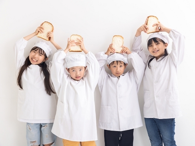 来年度から公立小学校で一律給食無償化か？賛否両論の理由