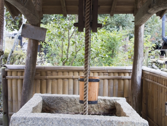 「秋の日は釣瓶落とし」が通じない？寒さにまつわるジェネレーションギャップ