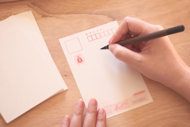 コーナーのBGMに、早くも童謡「お正月」が使われる。